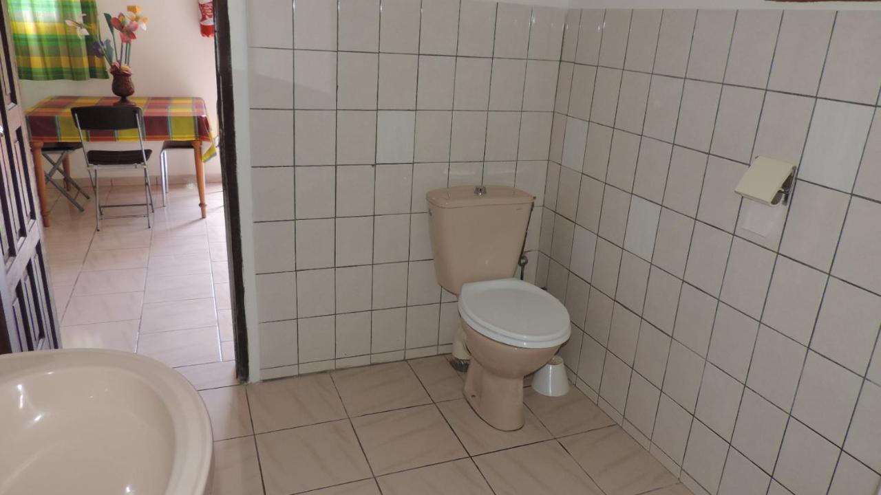 Chez Régine Apartman Le Robert Kültér fotó